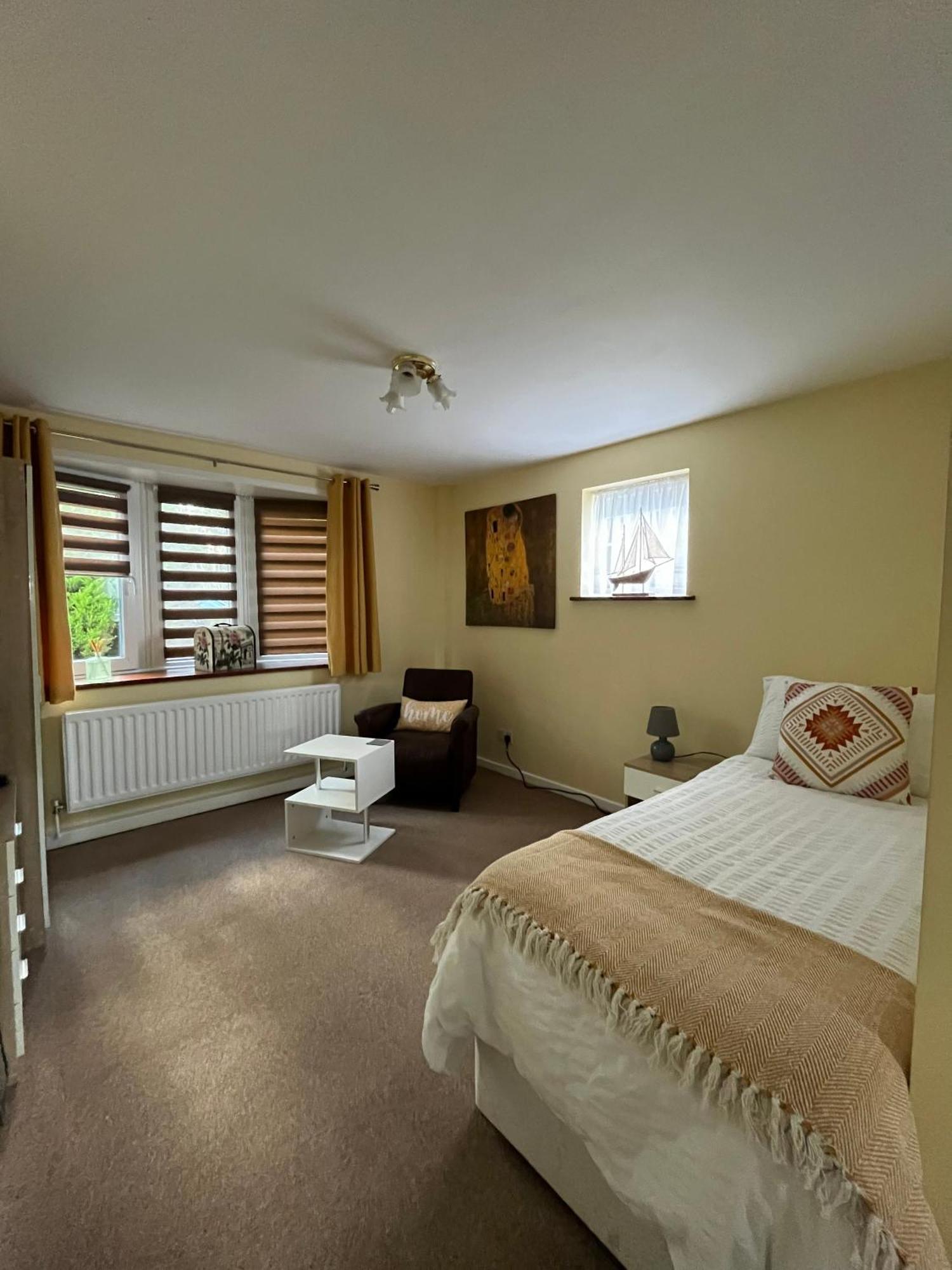 Quest Fulfiller - Near General Hospital, Free Parking & Garden Southampton Exterior foto